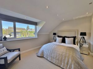 Photo 30- click for photo gallery